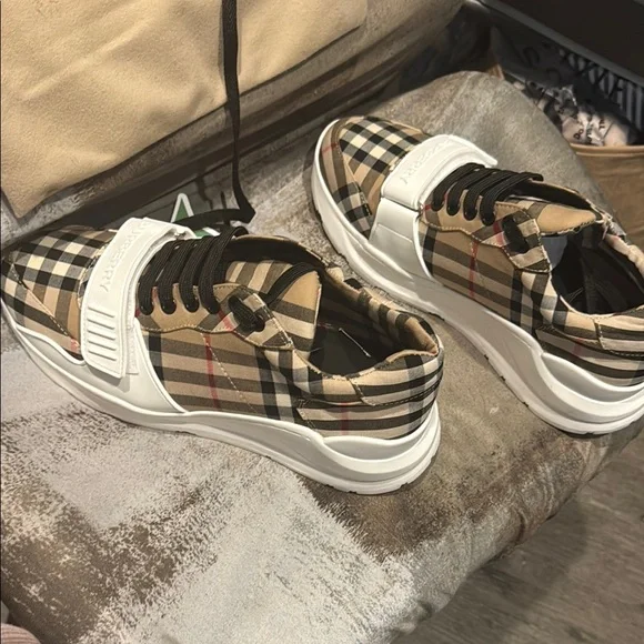Burberry | Shoes | Unisex Burberry Plaid Sneakers With Black  display picture 2